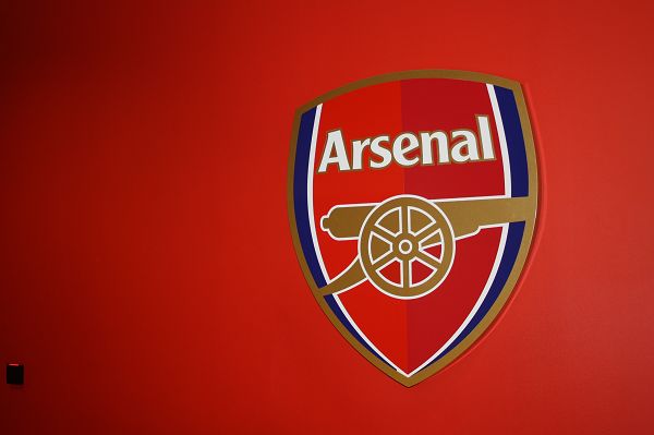 里程碑：Cryin达成LPL300出场成就