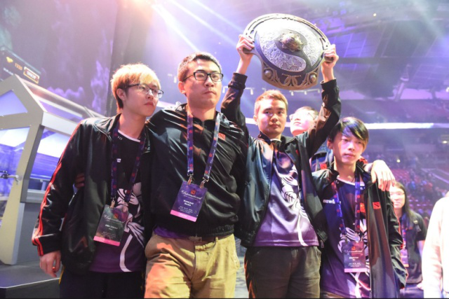 Kakao Viego 完全击败 Leyan ，Qianjue Xiaocaobao 变成了血泵， Puff 战队首先拿到了赛点